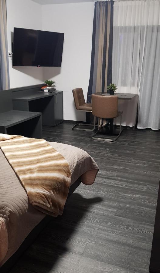 Appart-Hotel, Einsteinstrasse Herzogenaurach Eksteriør bilde